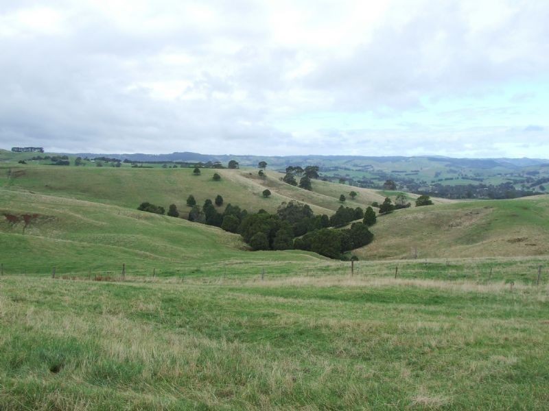 18 Bickertons Lane, Mirboo North VIC 3871