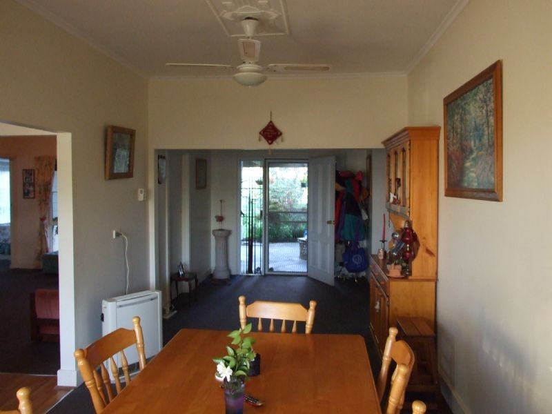 19 Couper Street, Mirboo North VIC 3871