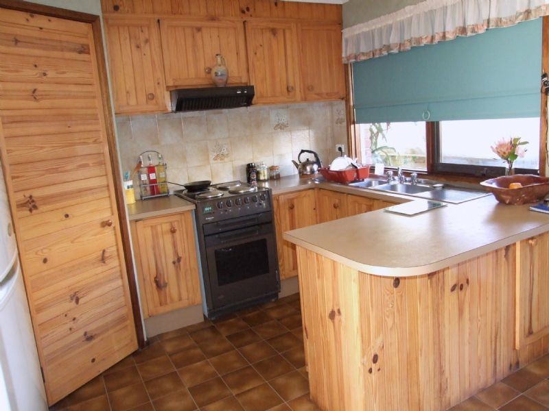 25 Balding Street, Mirboo North VIC 3871