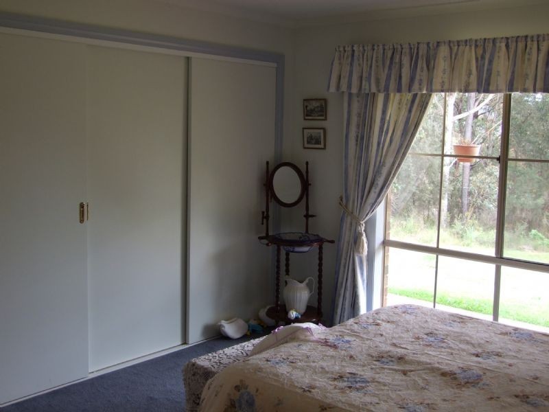 5 Grey Road, Mirboo North VIC 3871