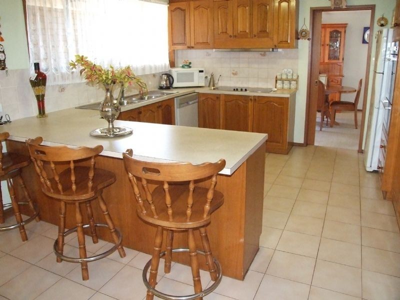 31 Giles Street, Mirboo North VIC 3871