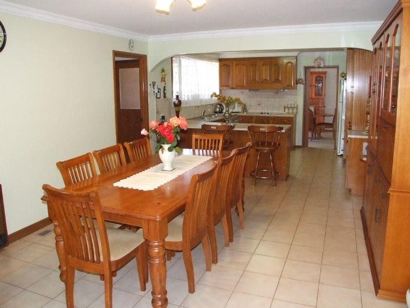 31 Giles Street, Mirboo North VIC 3871