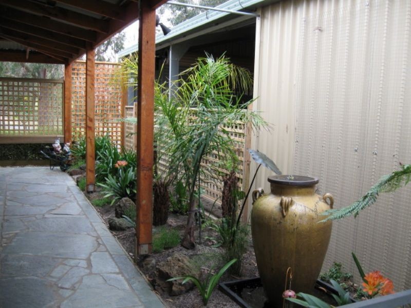 4 Cuthbertson Court, Mirboo North VIC 3871