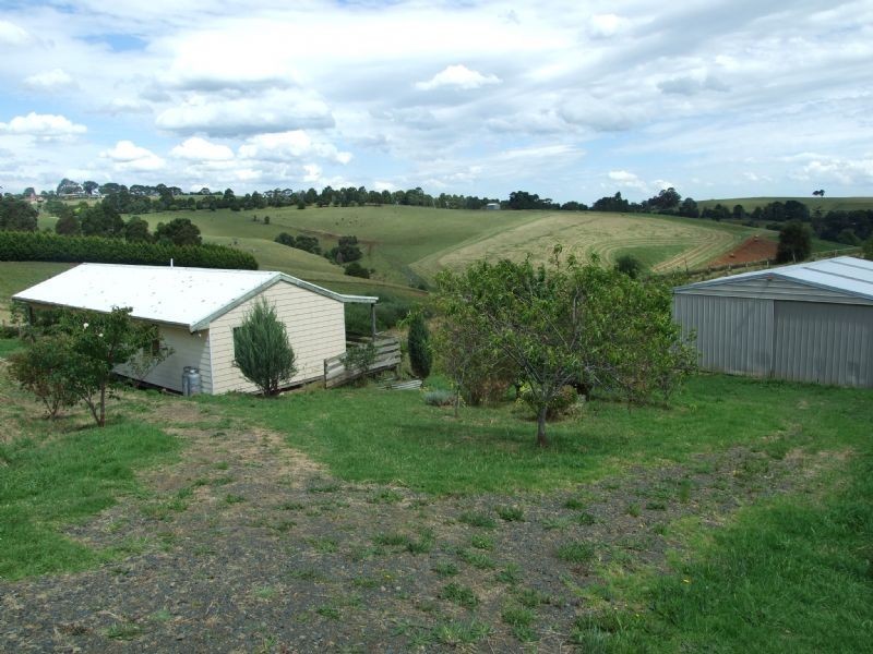 44 Giles Street, Mirboo North VIC 3871