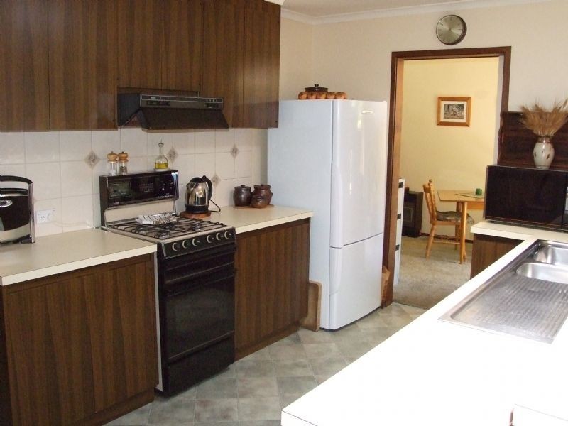 6 Thorpdale Road, Mirboo North VIC 3871