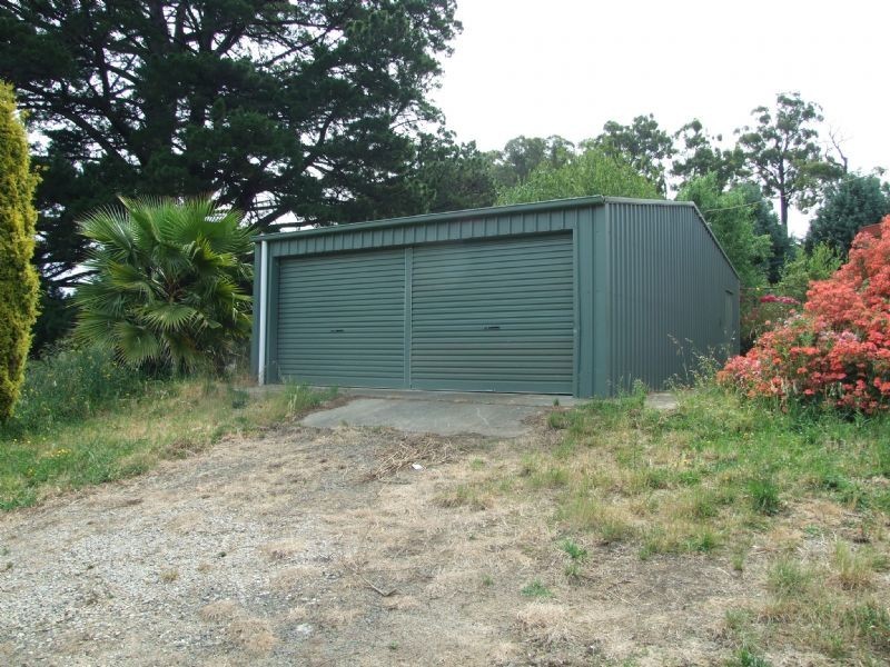 330 Grandridge Road, Hallston VIC 3953