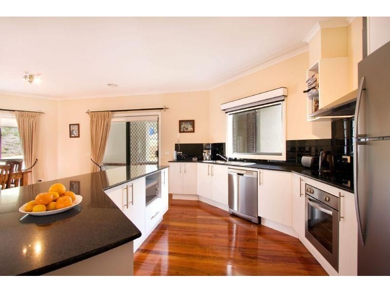 105 Macintoshs Road, Boolarra VIC 3870