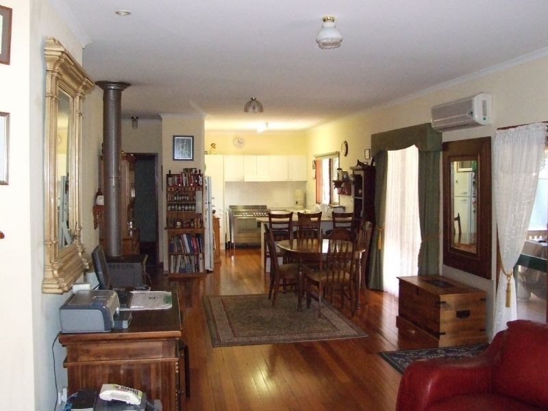 3 Wanke Road, Mirboo North VIC 3871