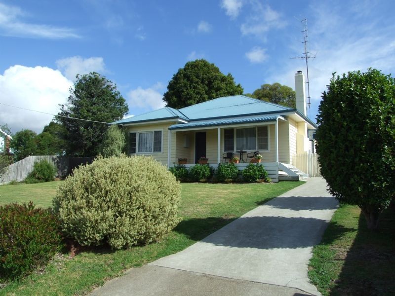 58 Baromi Road, Mirboo North VIC 3871