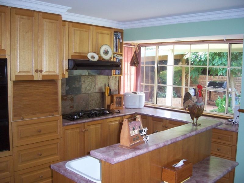 10 Scarlett Street, Mirboo North VIC 3871