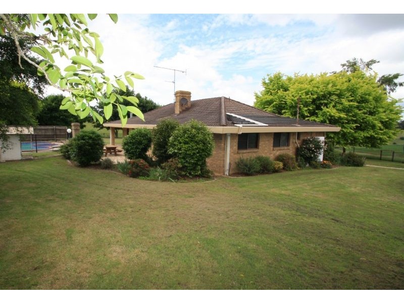 30 Grandridge East, Mirboo North VIC 3871