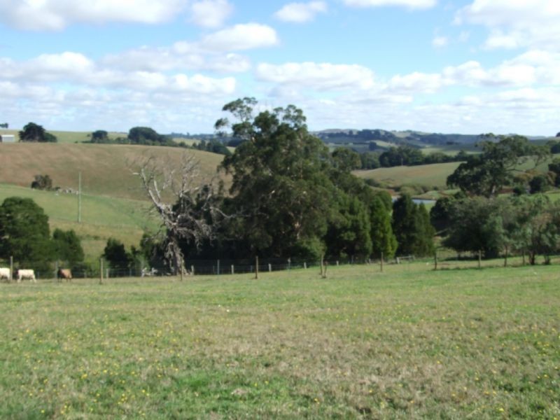 6 Grandridge East, Mirboo North VIC 3871