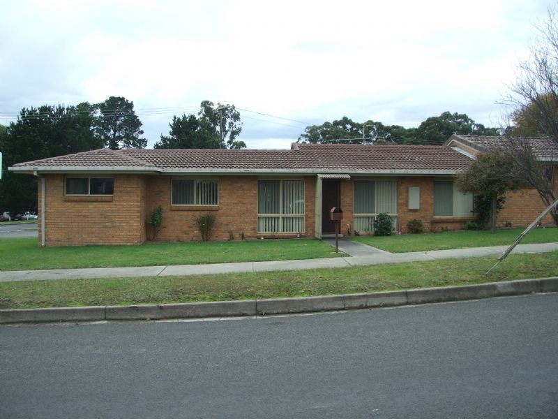 1/9-11 Baromi Road, Mirboo North VIC 3871