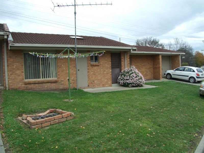 1/9-11 Baromi Road, Mirboo North VIC 3871