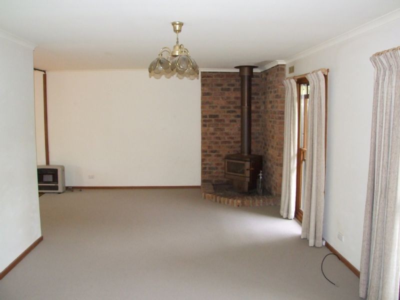 22 Murray Street, Mirboo North VIC 3871