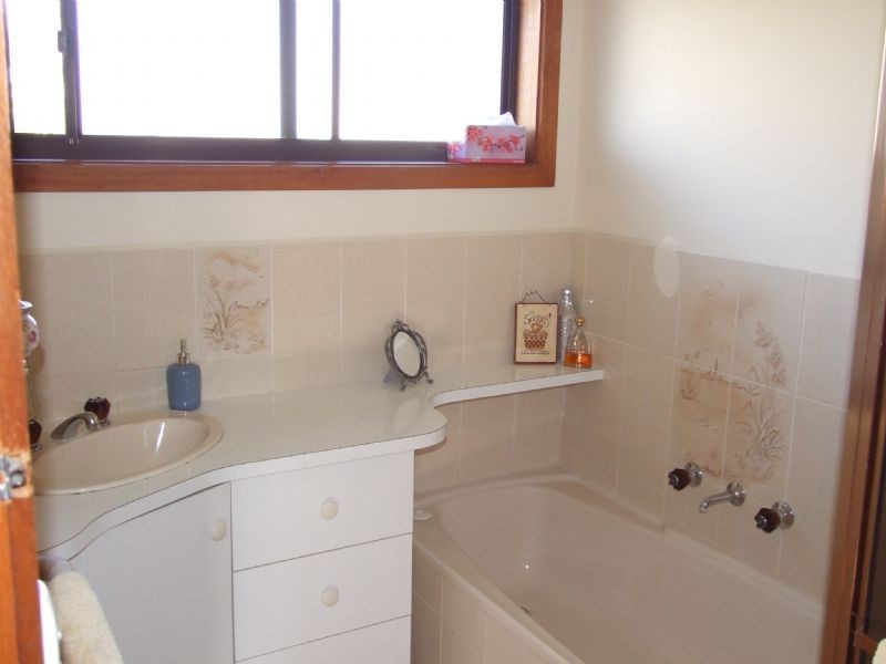 5 Grogan Court, Mirboo North VIC 3871