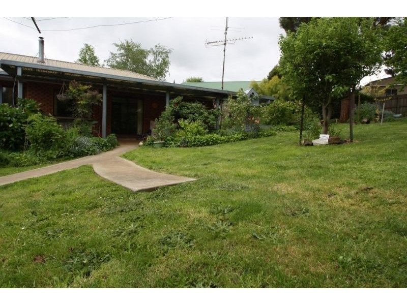5 Grogan Court, Mirboo North VIC 3871