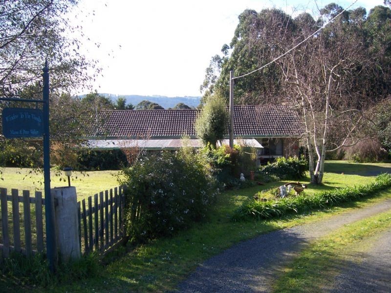 15 Old Darlimurla Road, Mirboo North VIC 3871