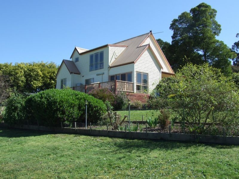 106-116 Baromi Road, Mirboo North VIC 3871