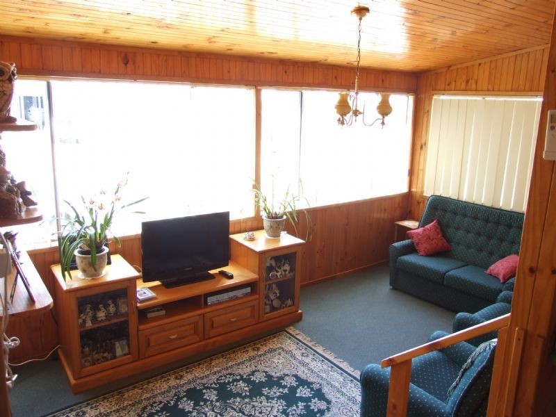 76 Strzelecki Highway, Mirboo North VIC 3871