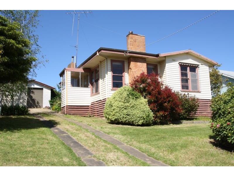 64 Baromi Road, Mirboo North VIC 3871