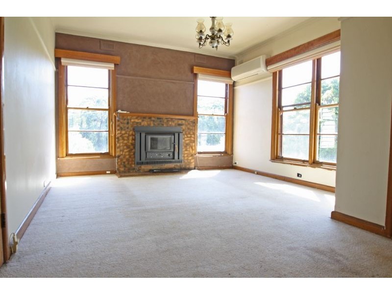 64 Baromi Road, Mirboo North VIC 3871