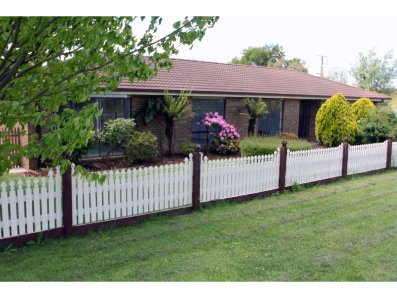 1 Balding Street, Mirboo North VIC 3871