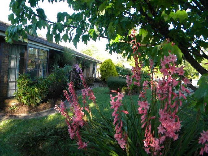 1 Balding Street, Mirboo North VIC 3871