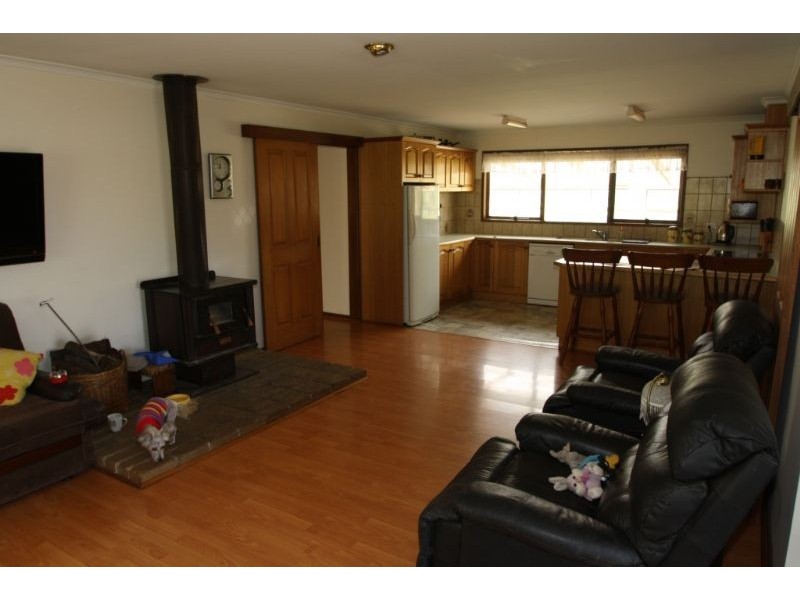 10 Budgeree Road, Boolarra VIC 3870