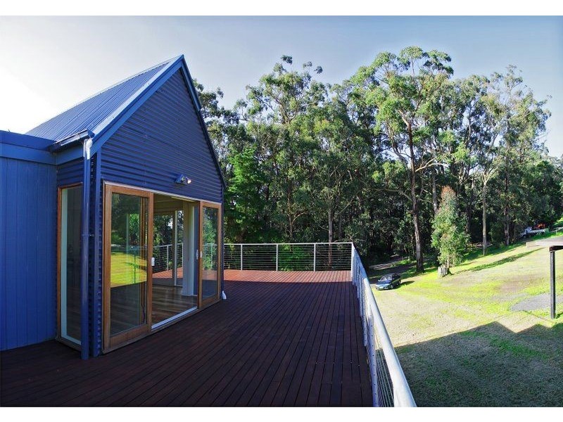 22 Railway Road, Mirboo North VIC 3871