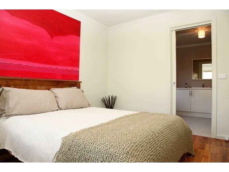 22 Railway Road, Mirboo North VIC 3871