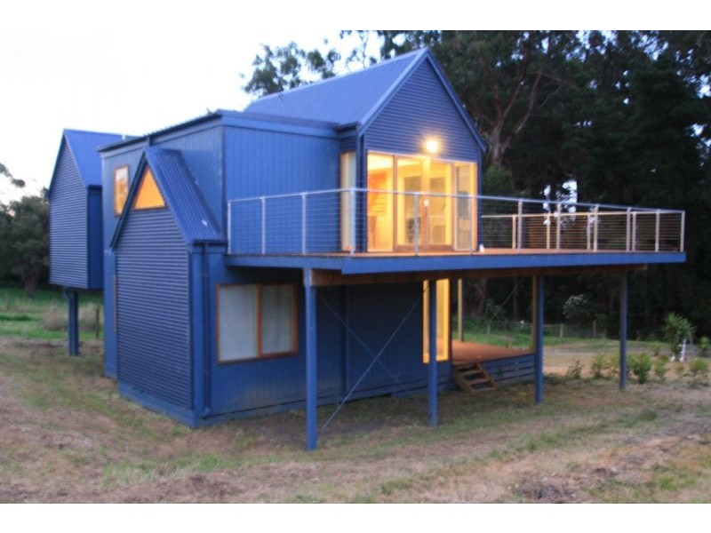 22 Railway Road, Mirboo North VIC 3871