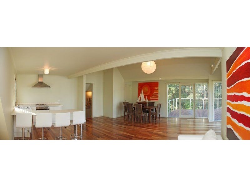 22 Railway Road, Mirboo North VIC 3871