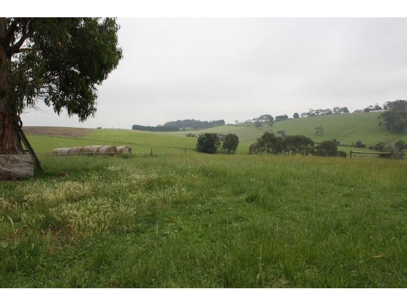 195 Hughes Road, Nerrena VIC 3953