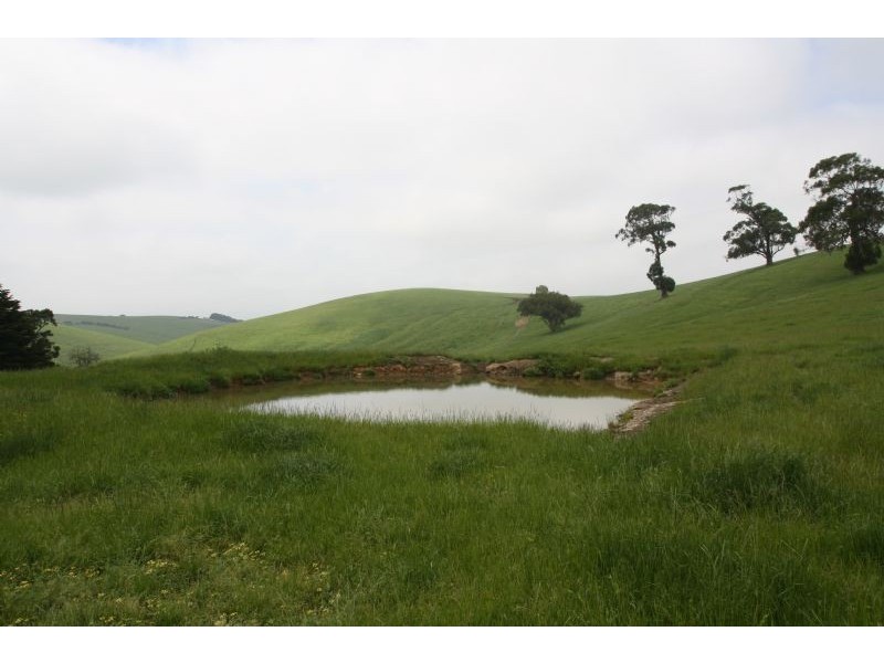 195 Hughes Road, Nerrena VIC 3953