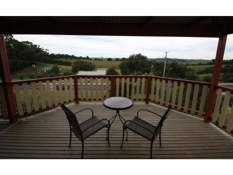 15-17 Grandridge East Road, Mirboo North VIC 3871