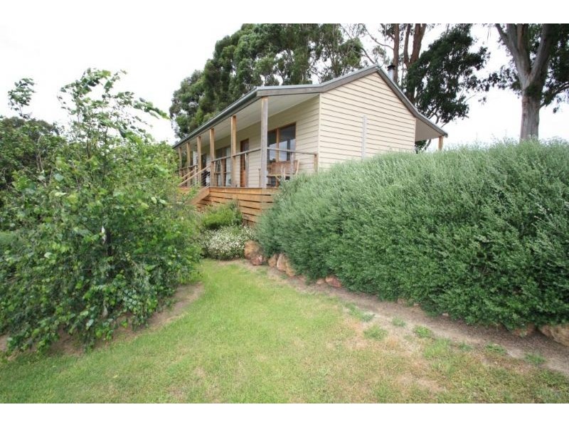 2630 Strzelecki Highway, Mirboo North VIC 3871