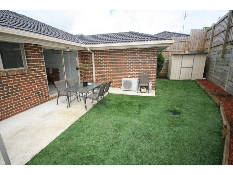 1/11 Grandridge East, Mirboo North VIC 3871