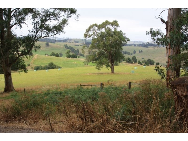 3755 Grandridge Road, Mirboo North VIC 3871