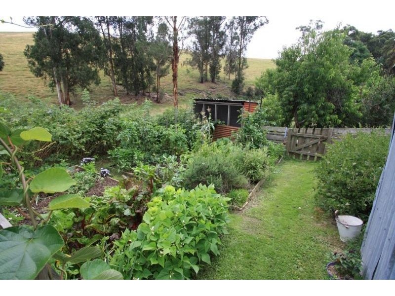 2634 Strzelecki Highway, Mirboo North VIC 3871