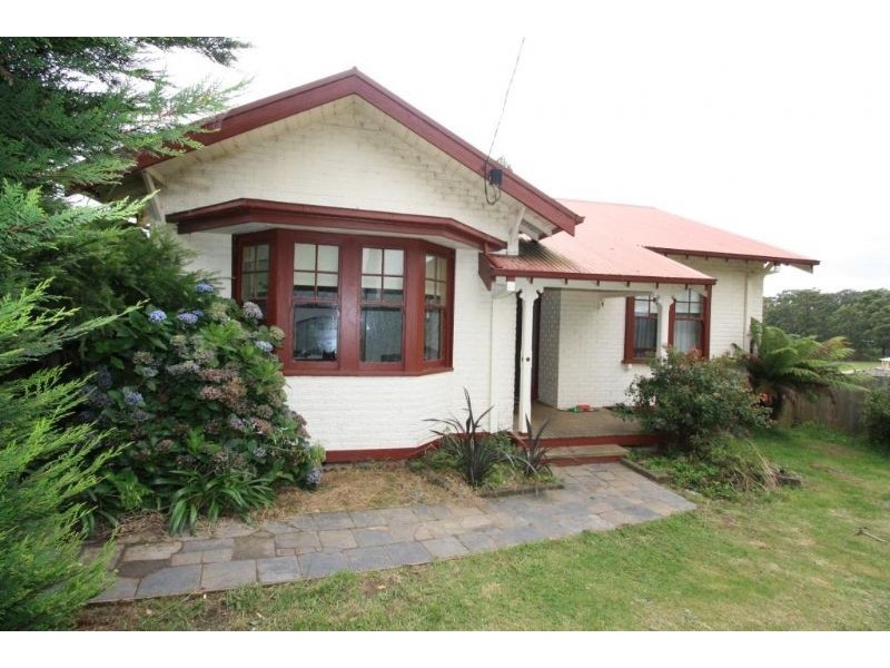 32 Grandridge West, Mirboo North VIC 3871