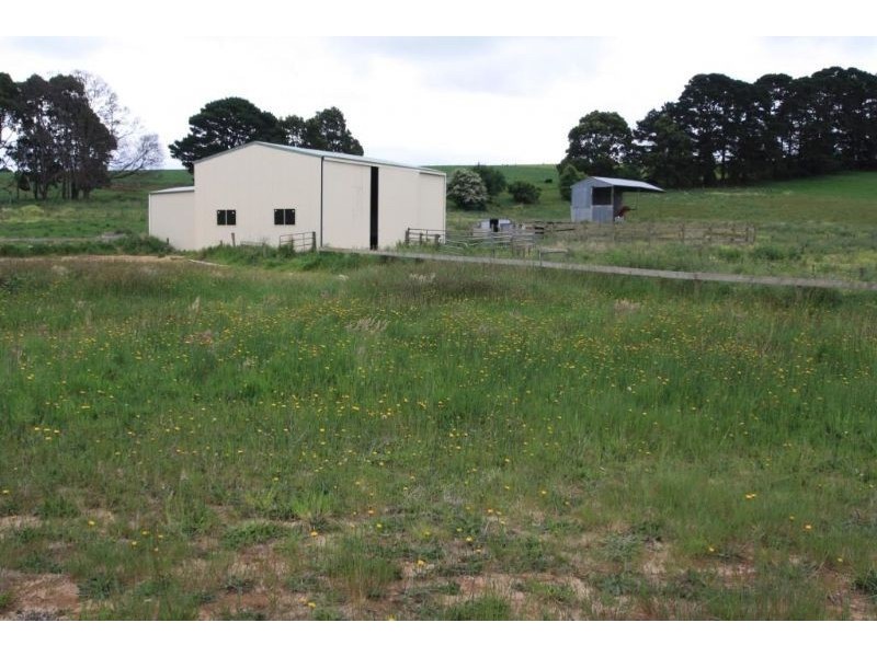 155 – 157 Grandridge East, Mirboo North VIC 3871