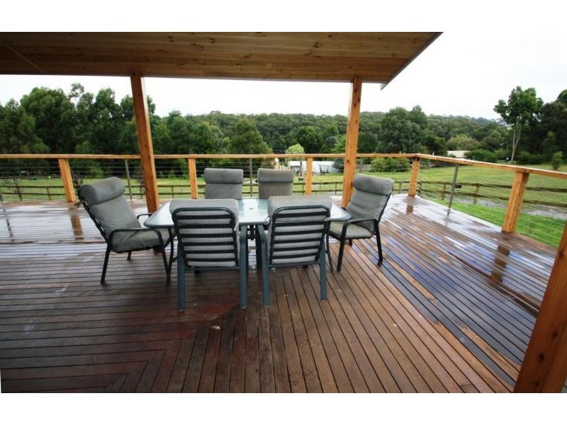 53 Balook Street, Mirboo North VIC 3871