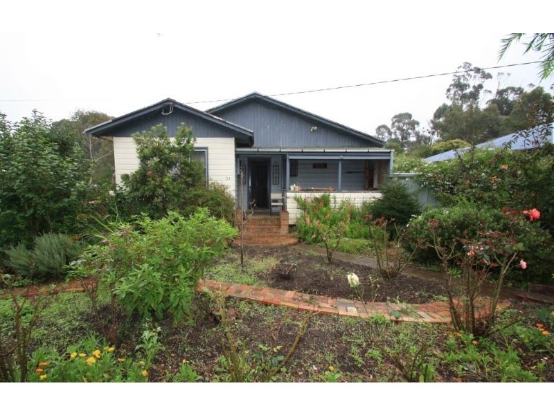 34 Penaluna Street, Boolarra VIC 3870