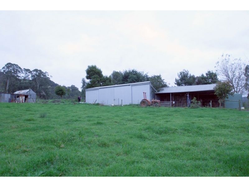 1325 Yarragon Road, Hallston VIC 3953