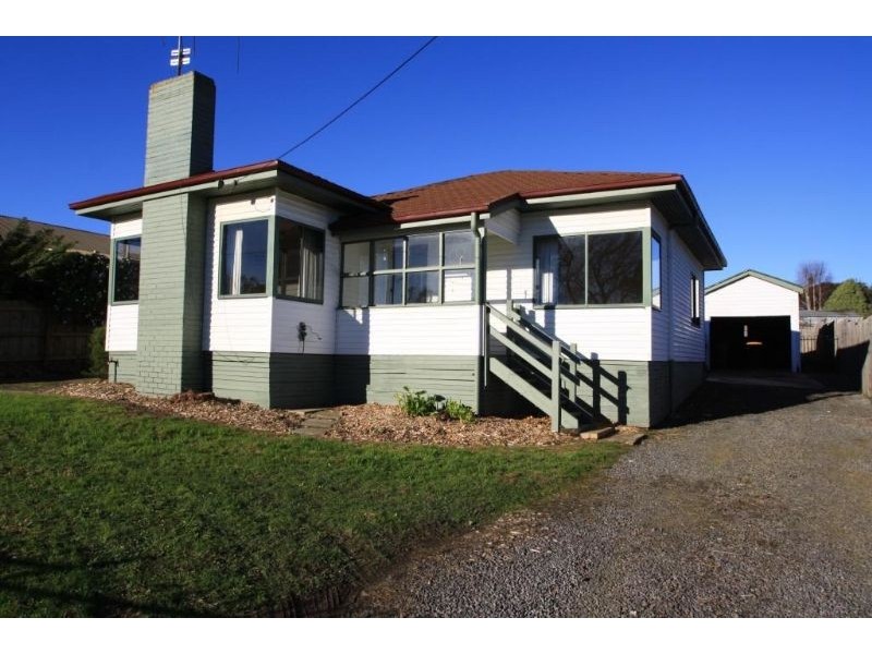 5 Grandridge East, Mirboo North VIC 3871