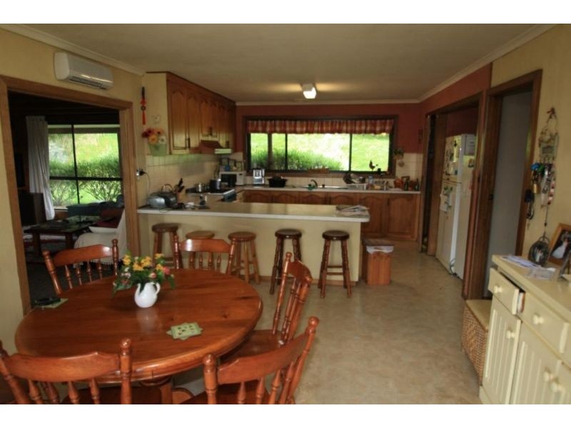226 Wild Dog Road, STRZELECKI, Kardella VIC 3951