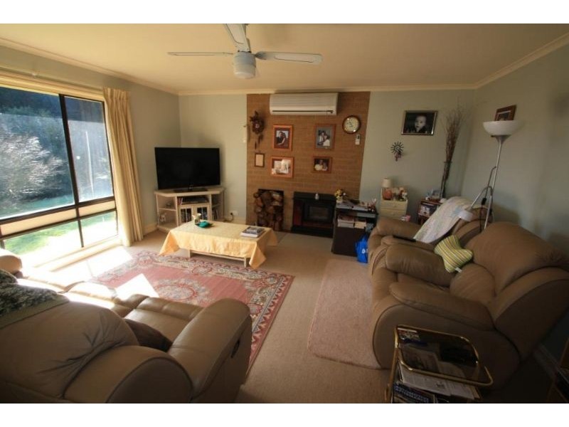 15 Old Darlimurla Road, Mirboo North VIC 3871