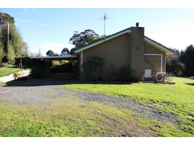 15 Old Darlimurla Road, Mirboo North VIC 3871
