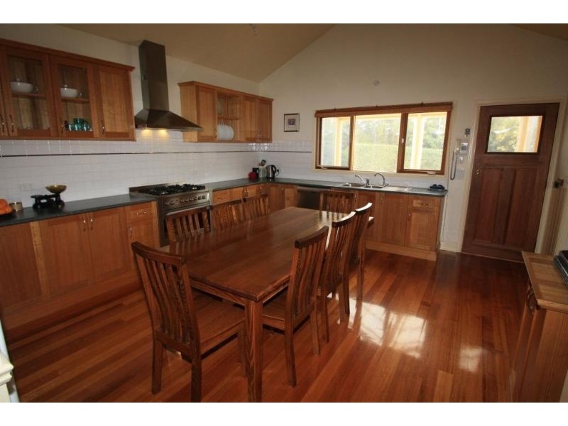 19 Old Thorpdale Road, Mirboo North VIC 3871
